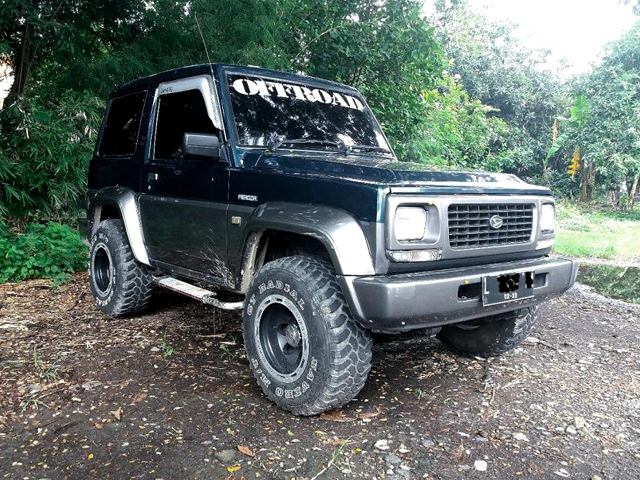 Daihatsu Feroza 1996